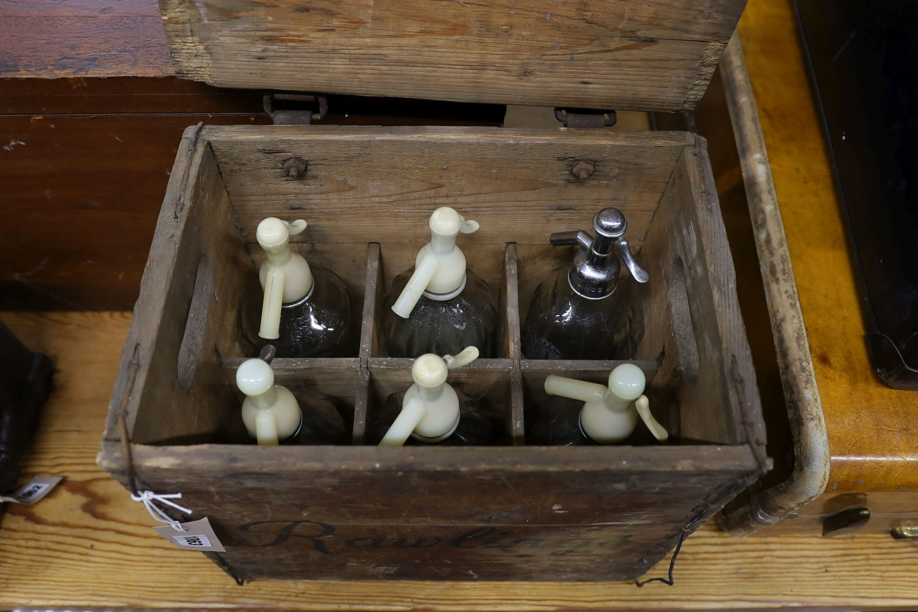 Six vintage Rawlings soda syphons in original pine box, box width 38cm, depth 25cm, height 36cm